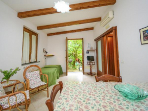 Boutique Mansion in Sorrento with Picturesque View  Сорренто